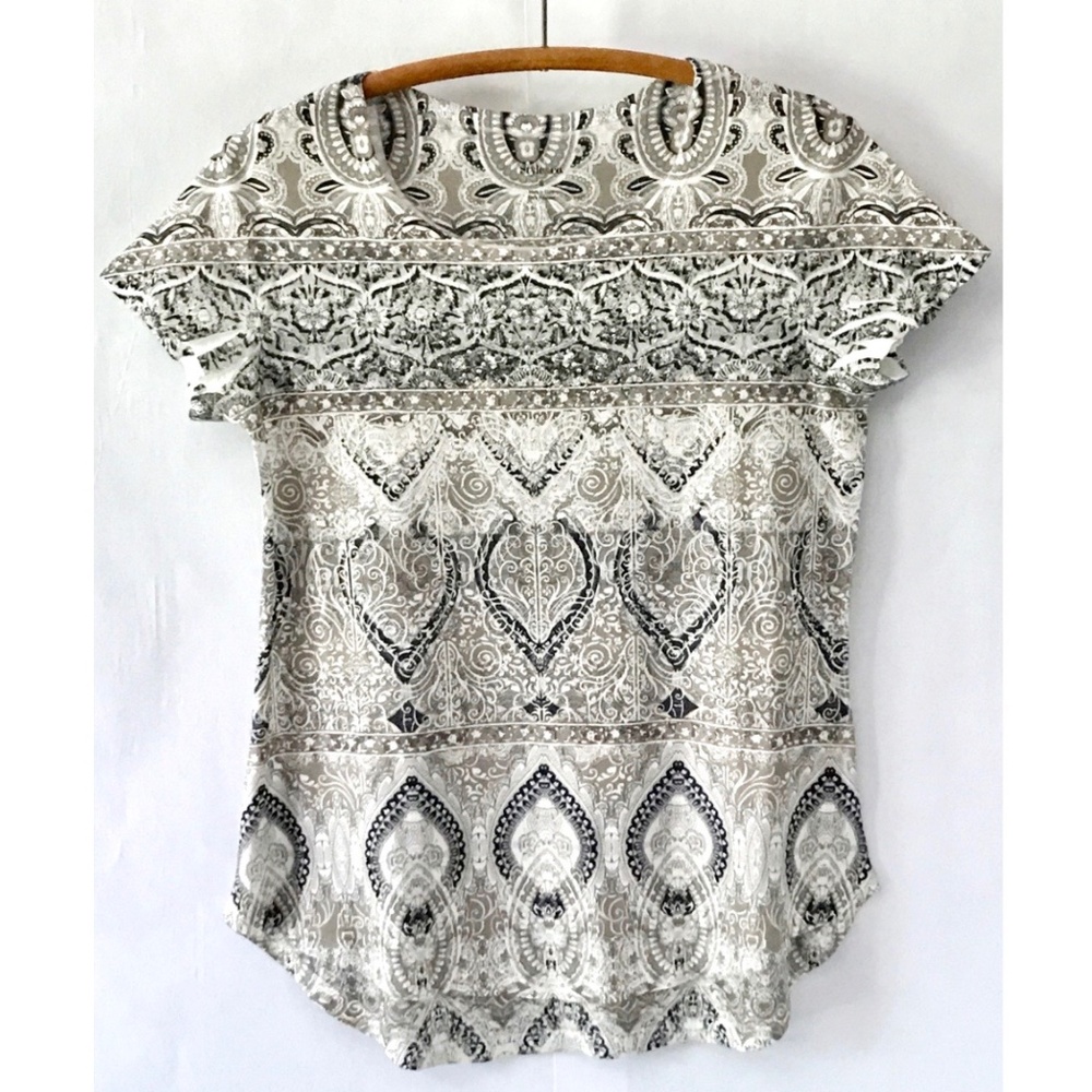3/$15 Style & Co. Black Tan Floral Scroll Tee